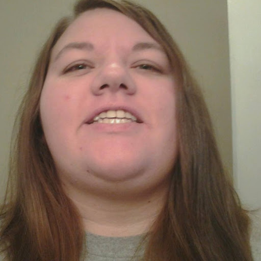 Katie Steele Photo 12