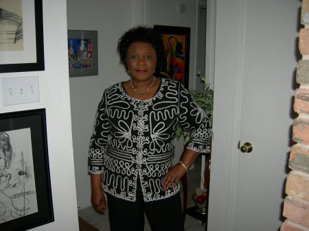 Rebecca Green Photo 25