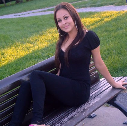 Daisy Macias Photo 10