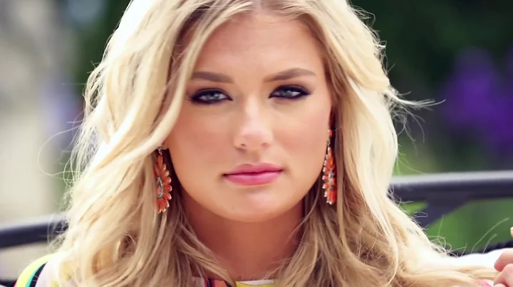 Janae Moore Photo 22