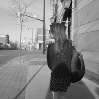 Nadine Burns Photo 8