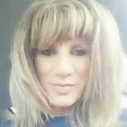 Rhonda Warner Photo 9