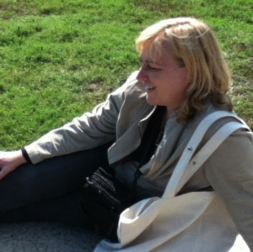 Linda Marshall Photo 12