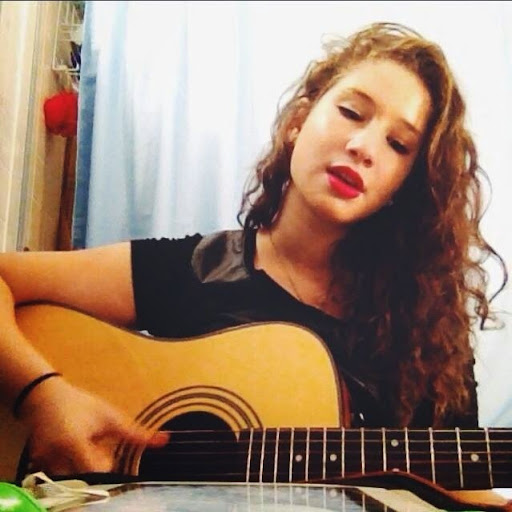Rayna Cooper Photo 7