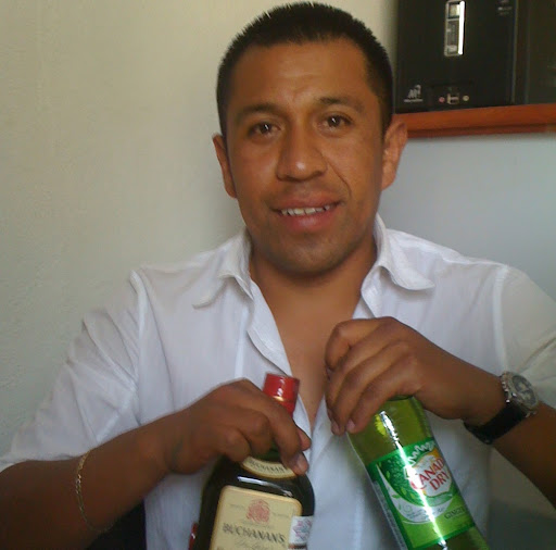 Omar Ayala Photo 18