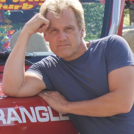 Dirk Collins Photo 9