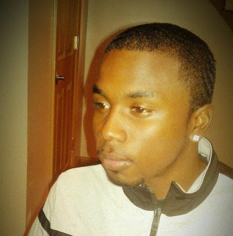 Ricky Wallace Photo 15