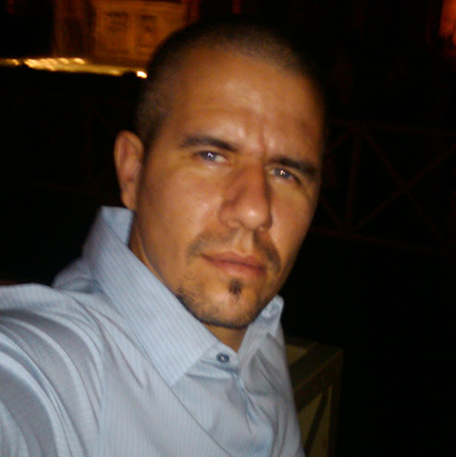 Aurelio Santos Photo 10