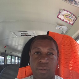 Yolanda Minor Photo 7