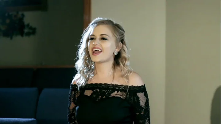 Kristen Hunter Photo 31