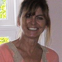 Anne Faulkner Photo 7
