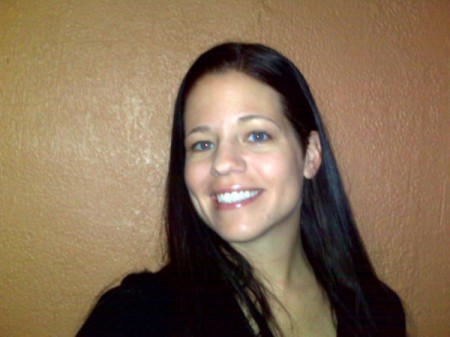 Sandi Moore Photo 16