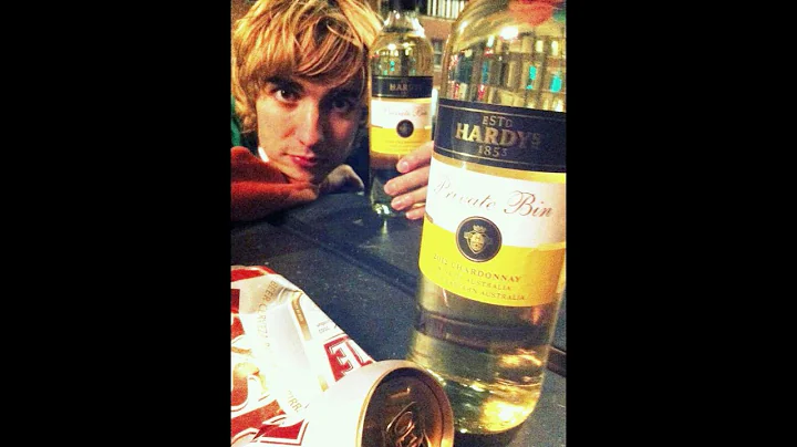 Joseph Capaldi Photo 22