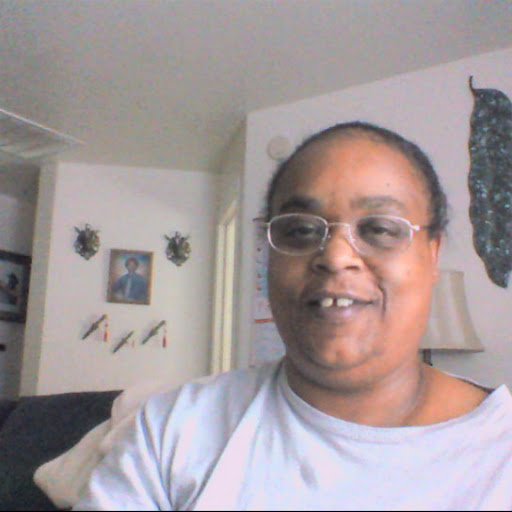 Lori Bailey Photo 14