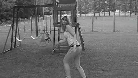 Emily O'Keefe Photo 7