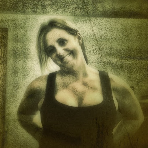 Chrissy Fitzpatrick Photo 10