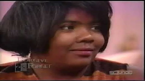 Juliet Davis Photo 29
