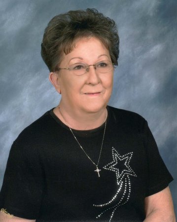 Peggy Snyder Photo 17