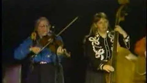 Vivian Sawyer Photo 12