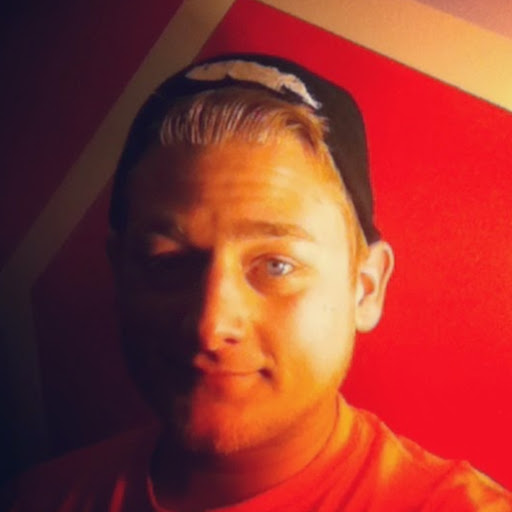 Brady Martin Photo 14