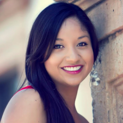 Mayra Cardoza Photo 10