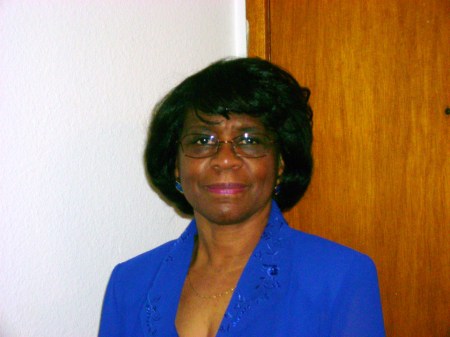 Marian Martin Photo 17