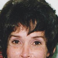 Jacqueline Pierce Photo 2