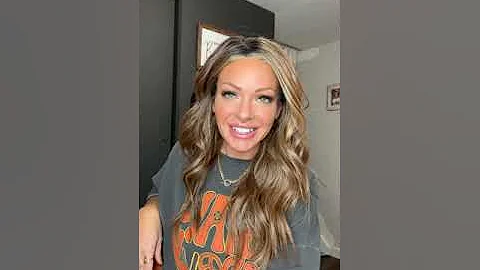 Maggie Wells Photo 30