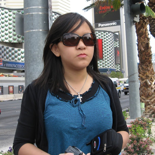 Kelly Dinh Photo 11
