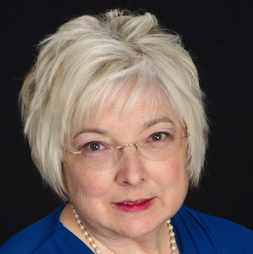 Ann Valentine Photo 10