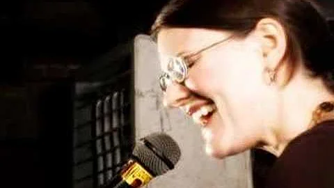 Christy Tennant Photo 11