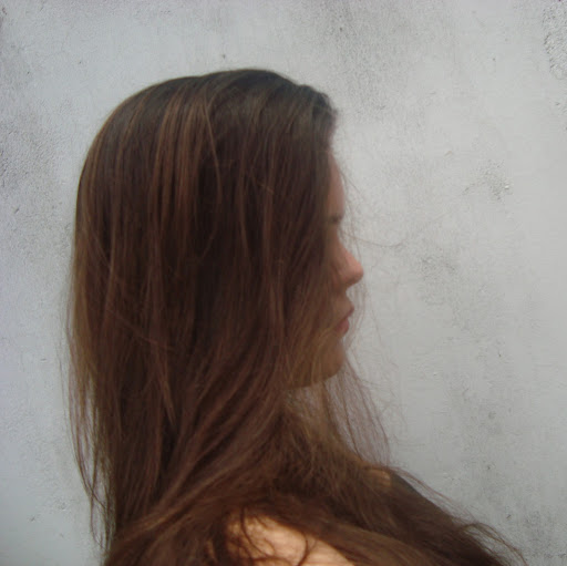 Laura Fitzgerald Photo 15
