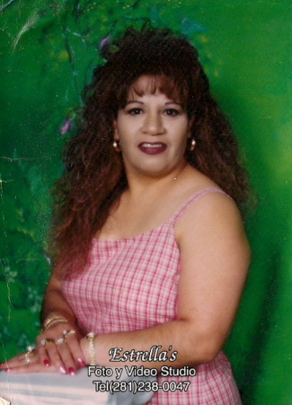 Kathy Morales Photo 17