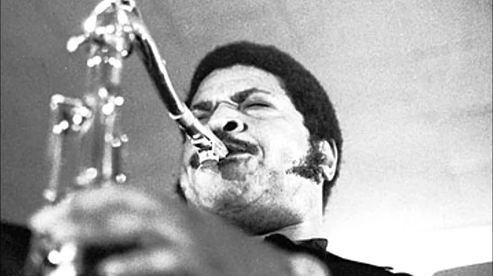 George Simone Photo 17