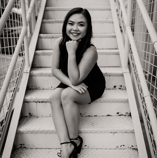 Jennifer Dang Photo 15