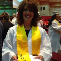 Stephanie Bolen Photo 6