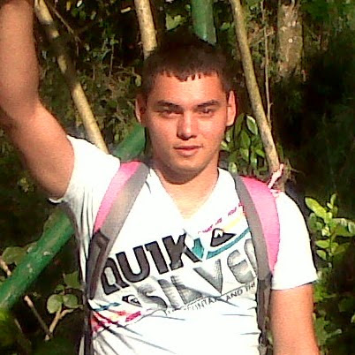 Giovanny Gomez Photo 12