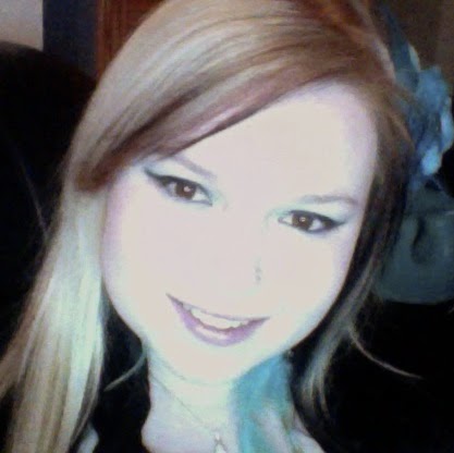 Sabrina Schultz Photo 15