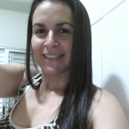 Denise Mello Photo 14