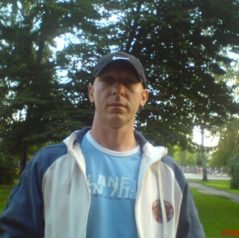Robert Mazurek Photo 17