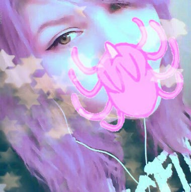 Elizabeth Hope Photo 12