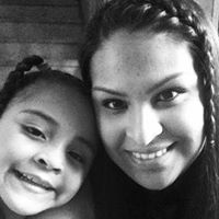 Sarah Barajas Photo 7