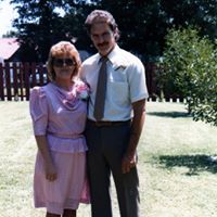 Linda Stuckey Photo 7