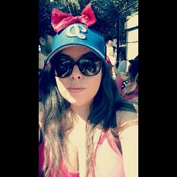 Victoria Herrera Photo 15