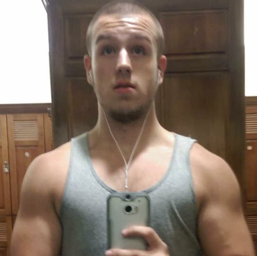 Noah Bush Photo 8