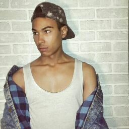 Thomas Mihaly Photo 3