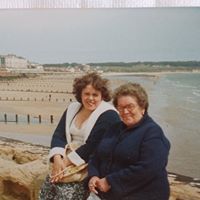 Christine Bottomley Photo 7