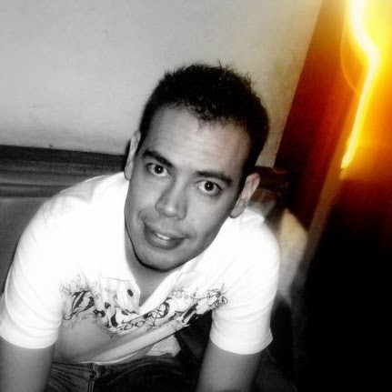 Xavier Ruiz Photo 16