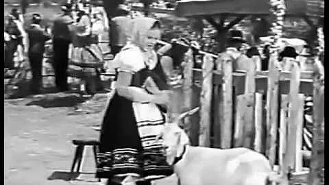 Deanna Durbin Photo 31