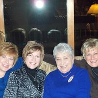 Traci Brown Photo 4